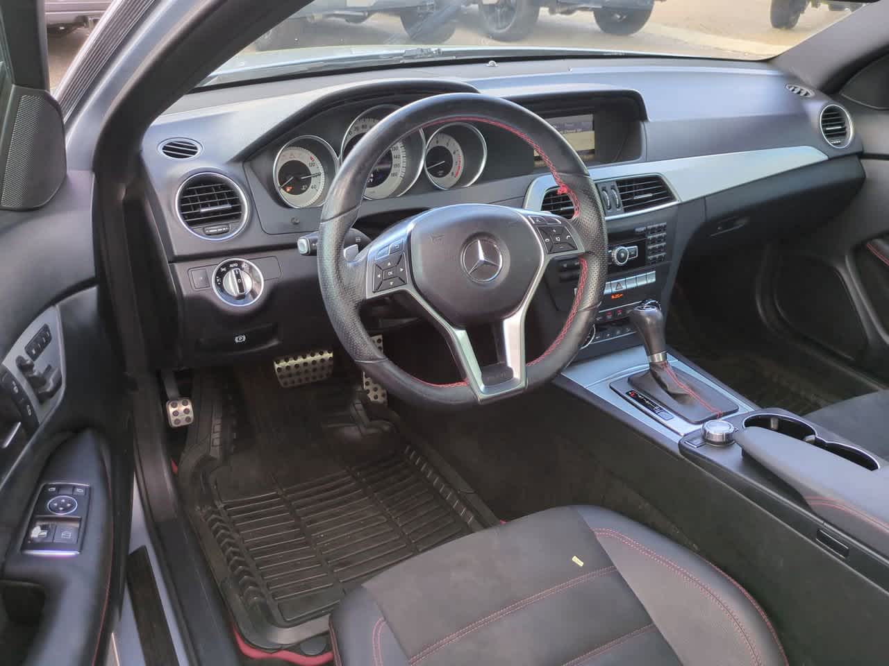 Thumbnail: 2013 Mercedes-Benz C-Class - 14