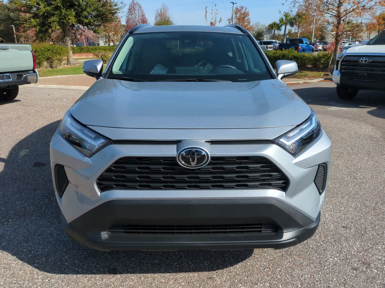 Thumbnail: 2025 Toyota RAV4 - 9