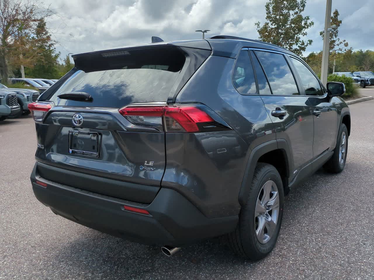 Thumbnail: 2025 Toyota RAV4 - 6