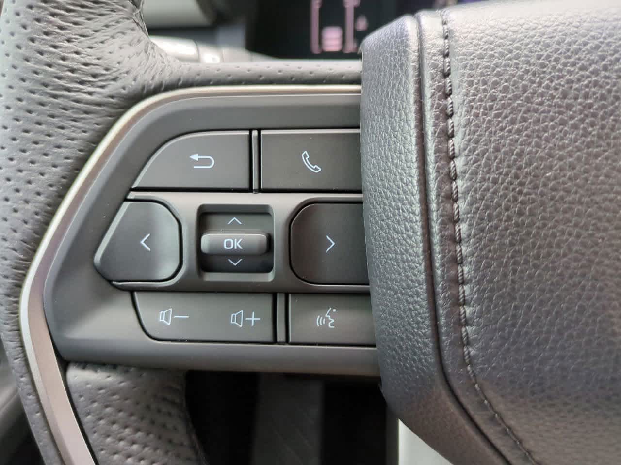 Thumbnail: 2025 Toyota Tacoma - 21