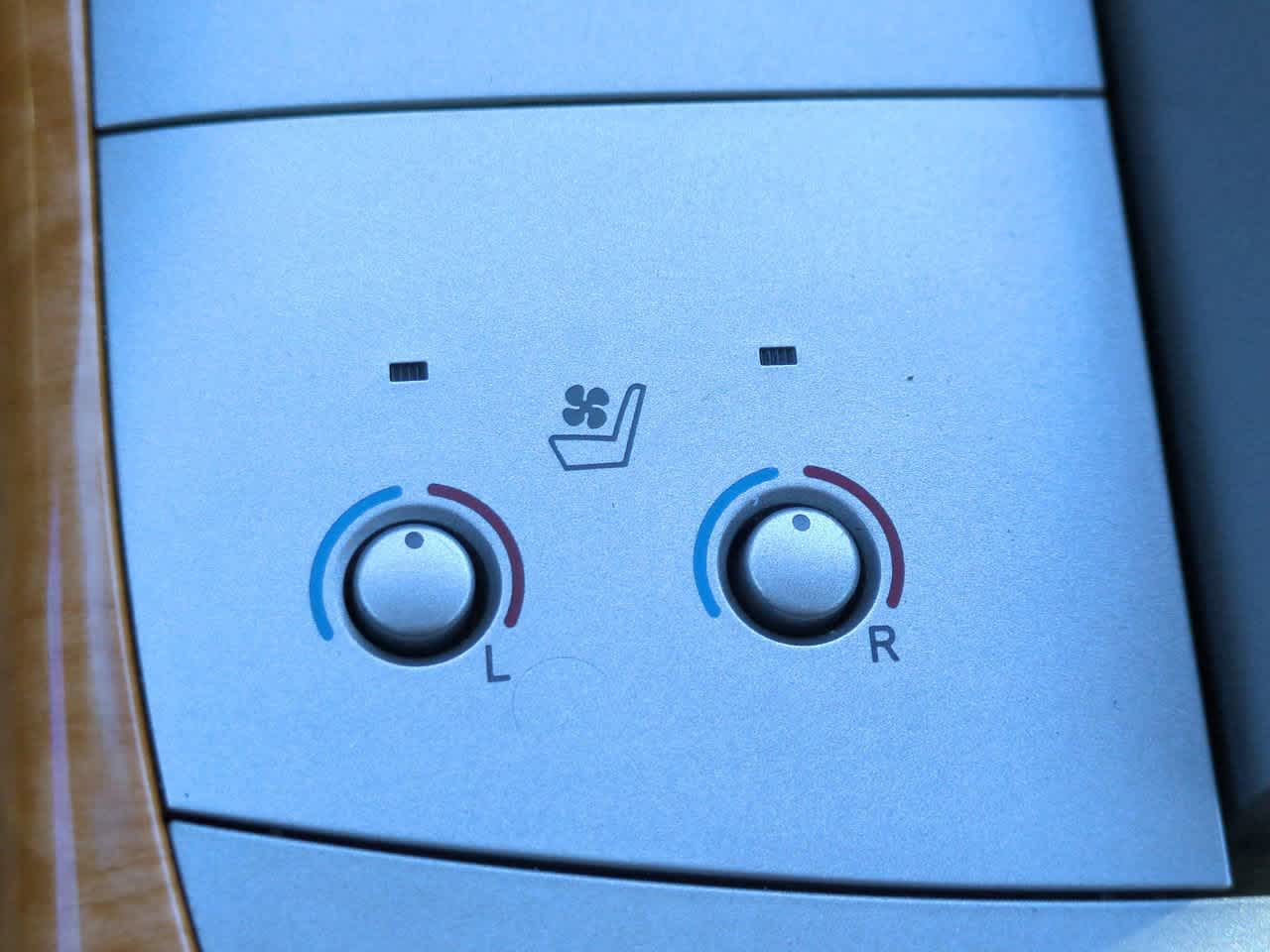 Thumbnail: 2006 Toyota Avalon - 20