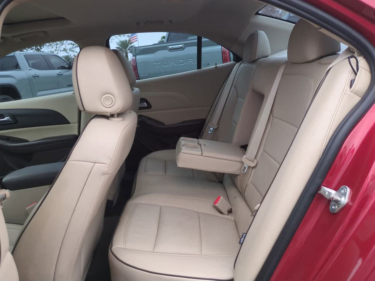 Thumbnail: 2014 Chevrolet Malibu - 13