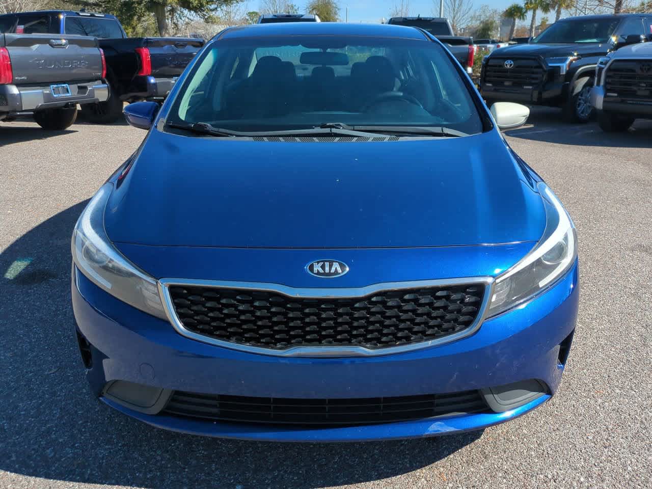 Thumbnail: 2017 Kia Forte - 9