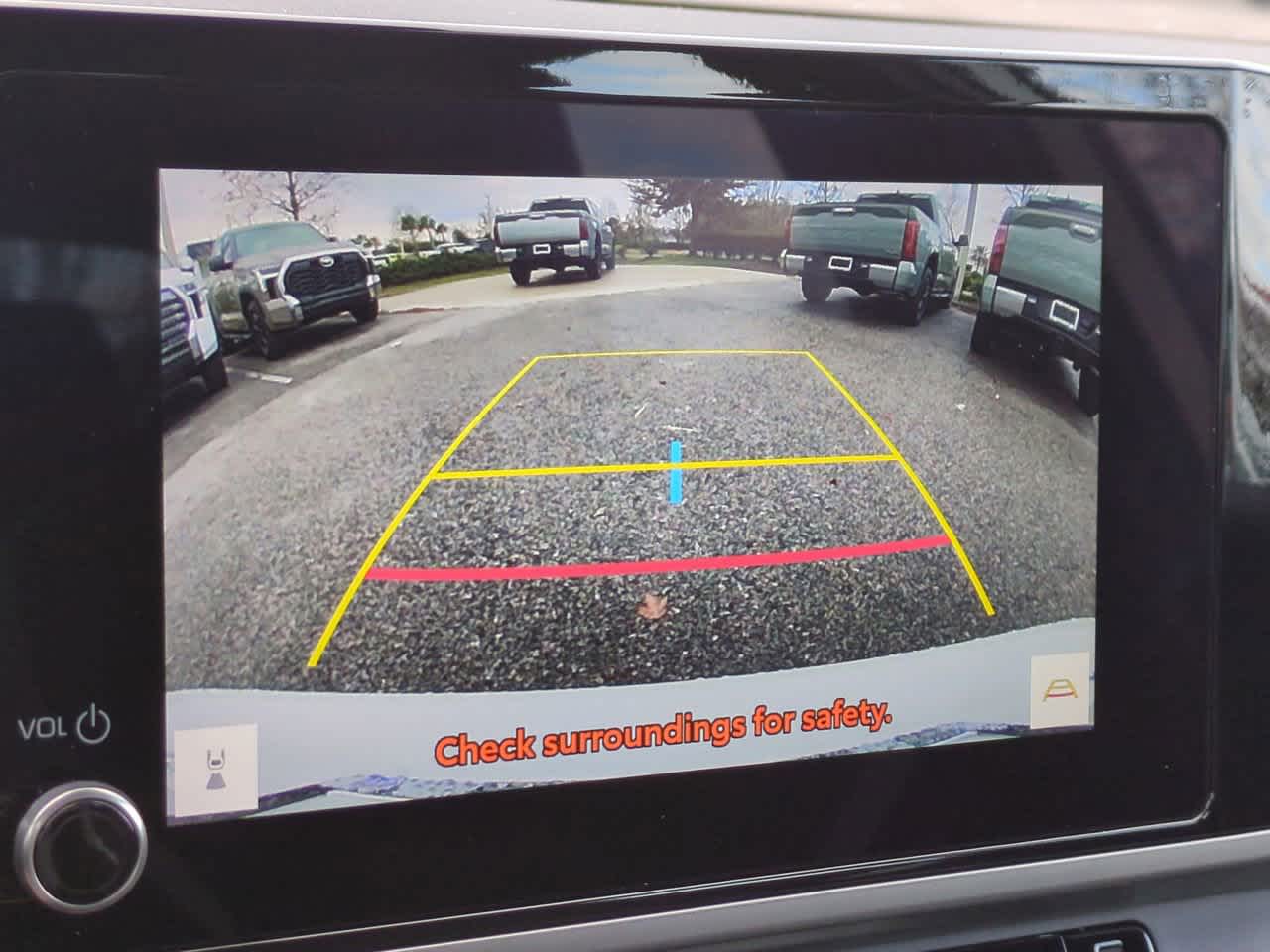 Thumbnail: 2025 Toyota Camry - 19