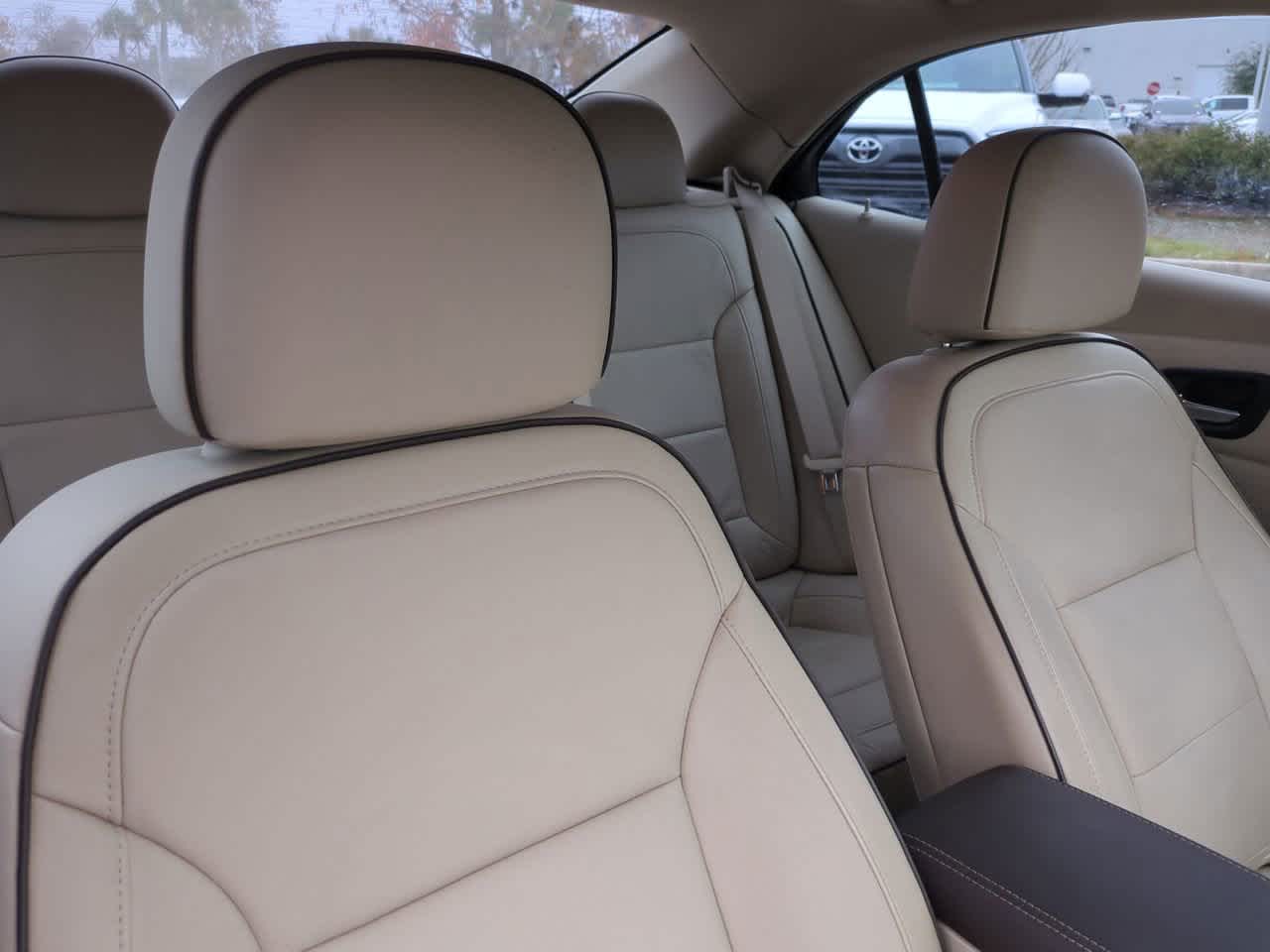 Thumbnail: 2014 Chevrolet Malibu - 7