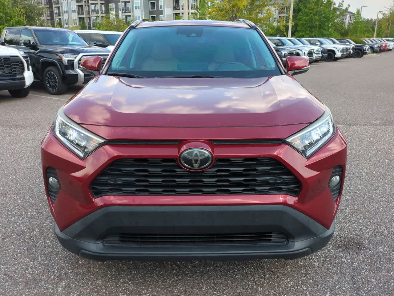 Thumbnail: 2019 Toyota RAV4 - 9