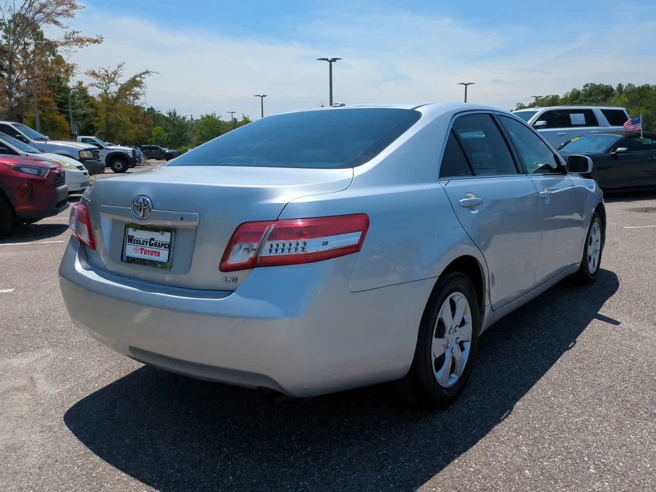 Thumbnail: 2011 Toyota Camry - 6