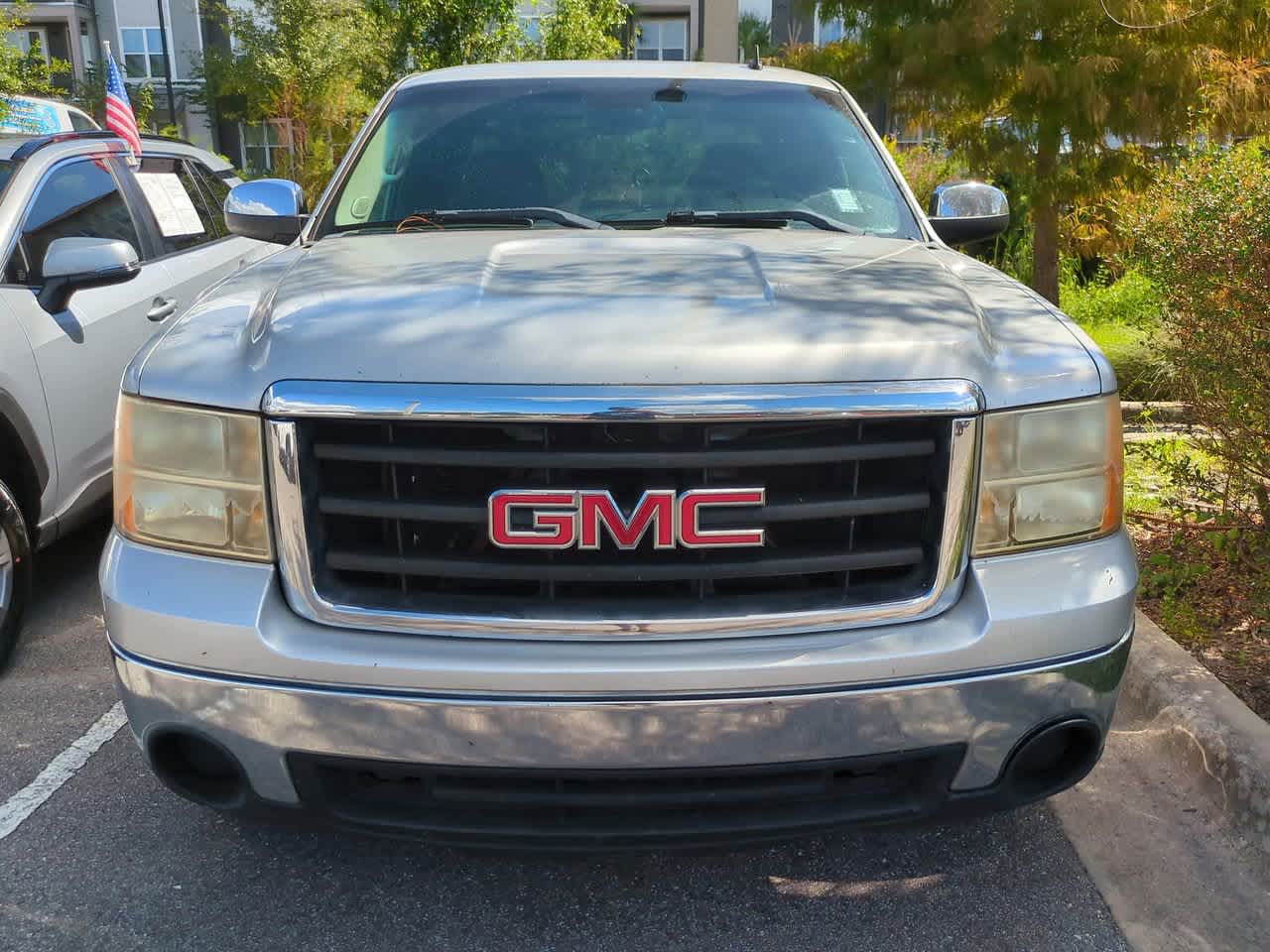 Thumbnail: 2010 GMC Sierra 1500 - 5
