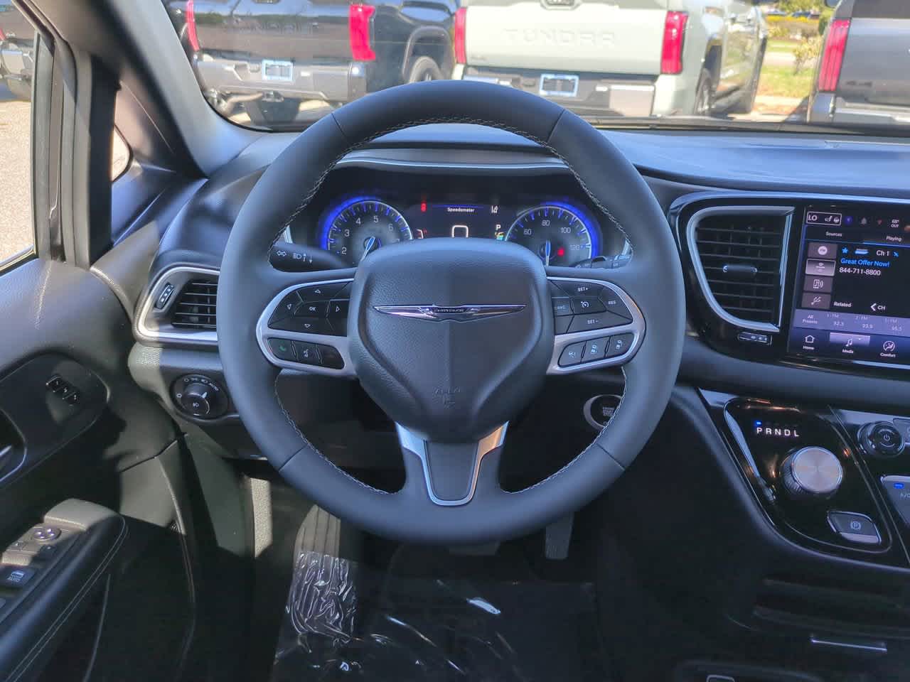 Thumbnail: 2025 Chrysler Pacifica - 16