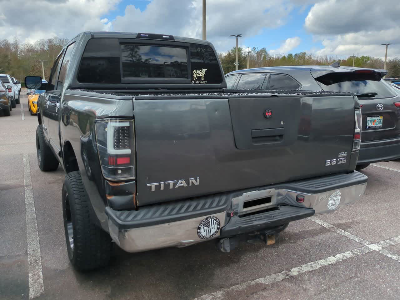 Thumbnail: 2007 Nissan Titan - 3