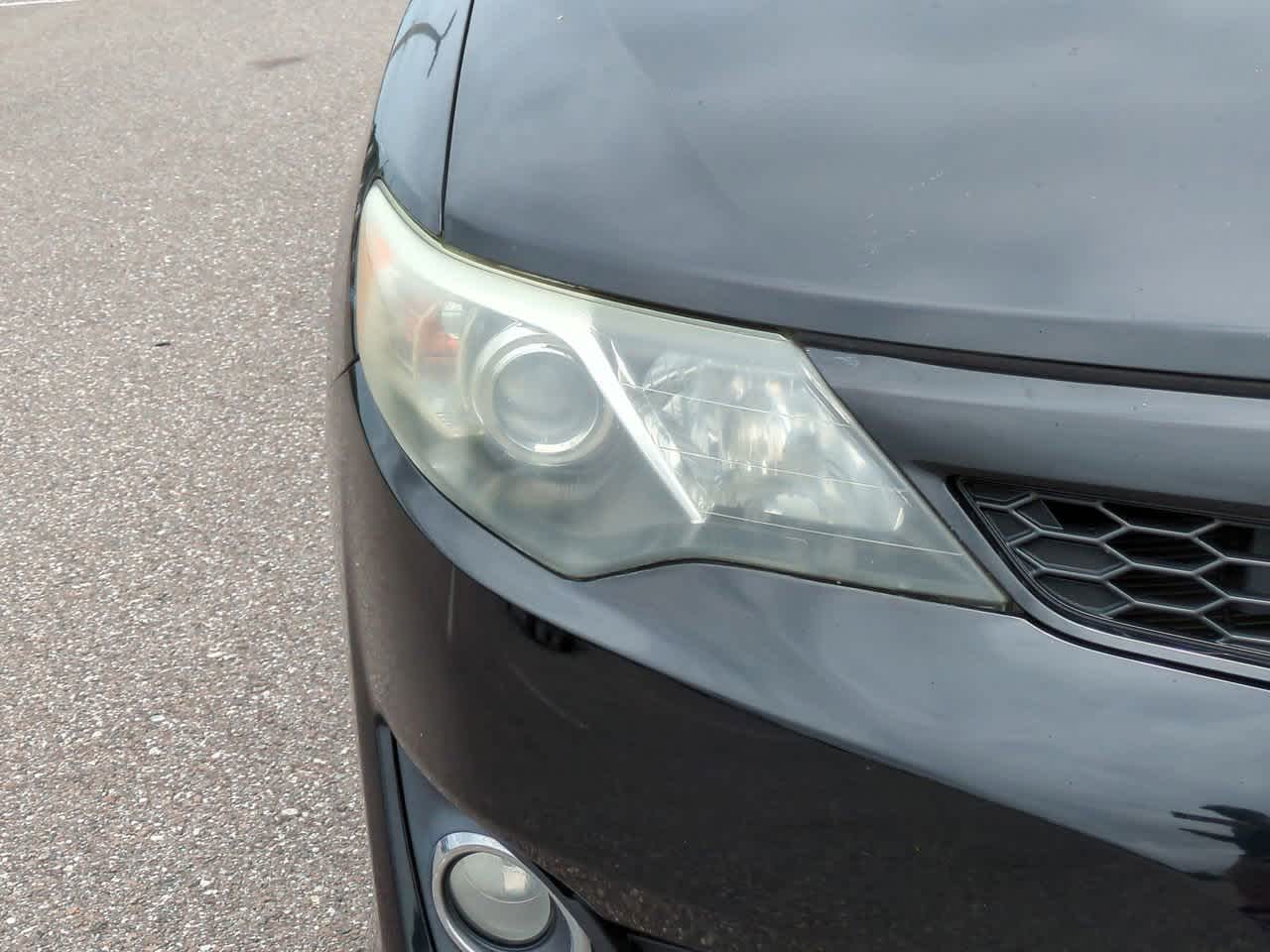 Thumbnail: 2013 Toyota Camry - 10