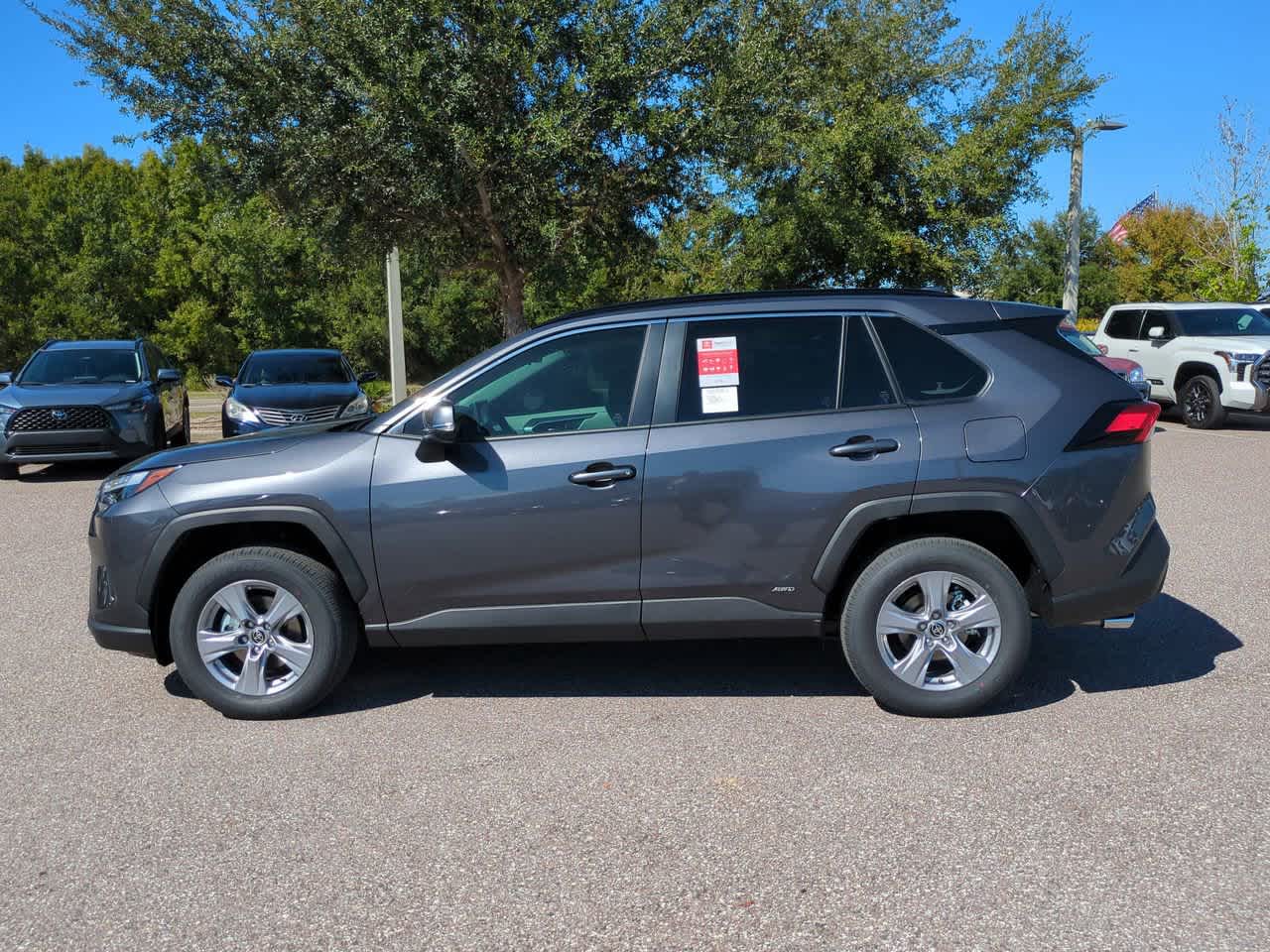 Thumbnail: 2025 Toyota RAV4 - 3