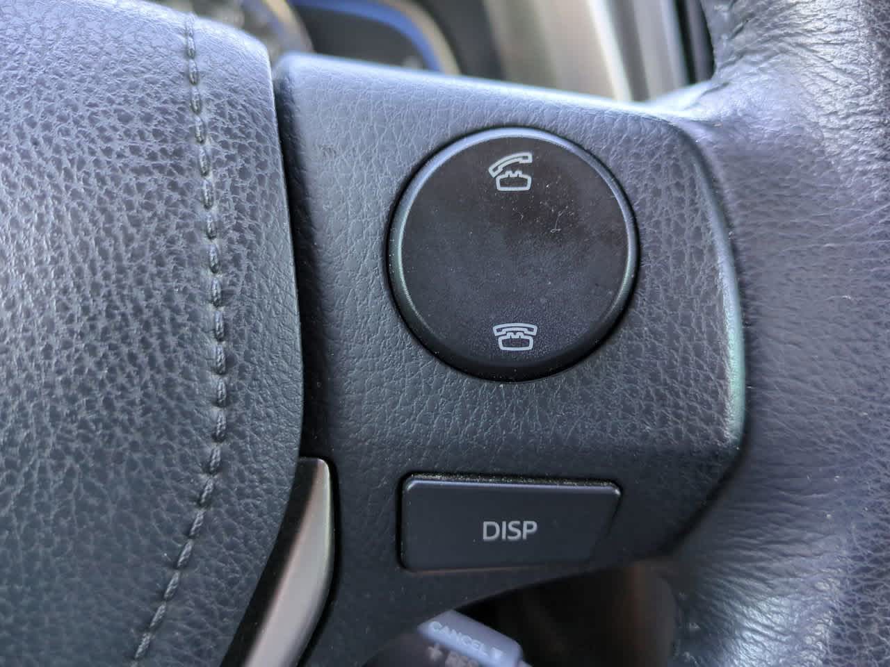 Thumbnail: 2013 Toyota RAV4 - 25