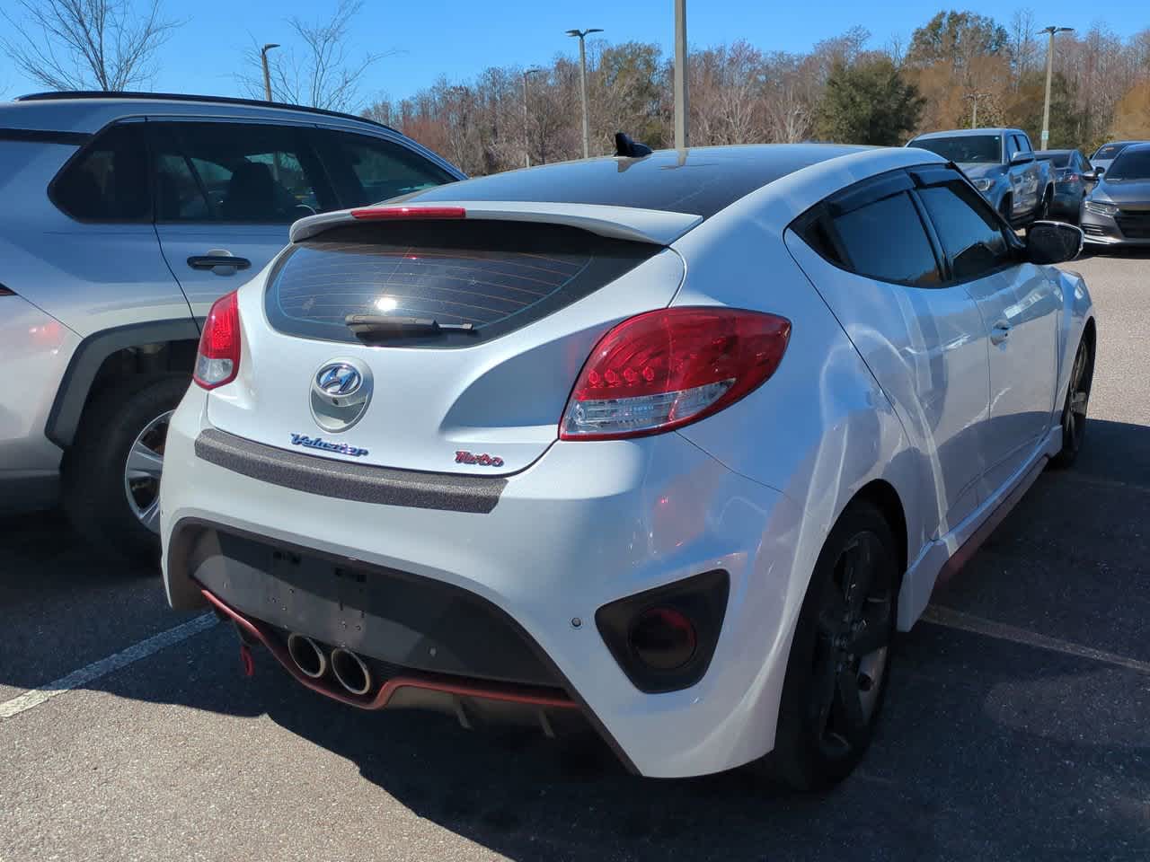 Thumbnail: 2015 Hyundai Veloster - 5