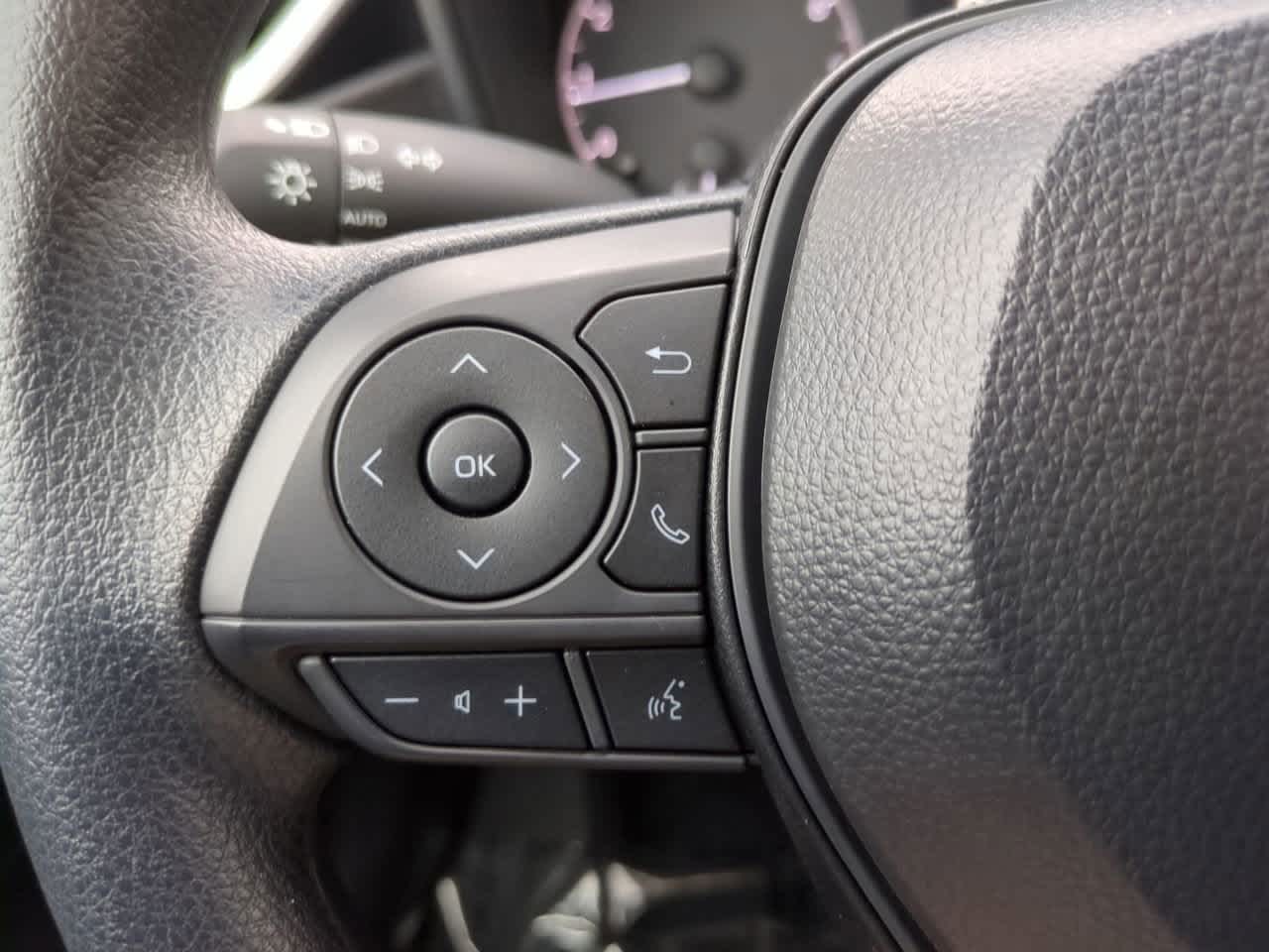 Thumbnail: 2025 Toyota Corolla - 22