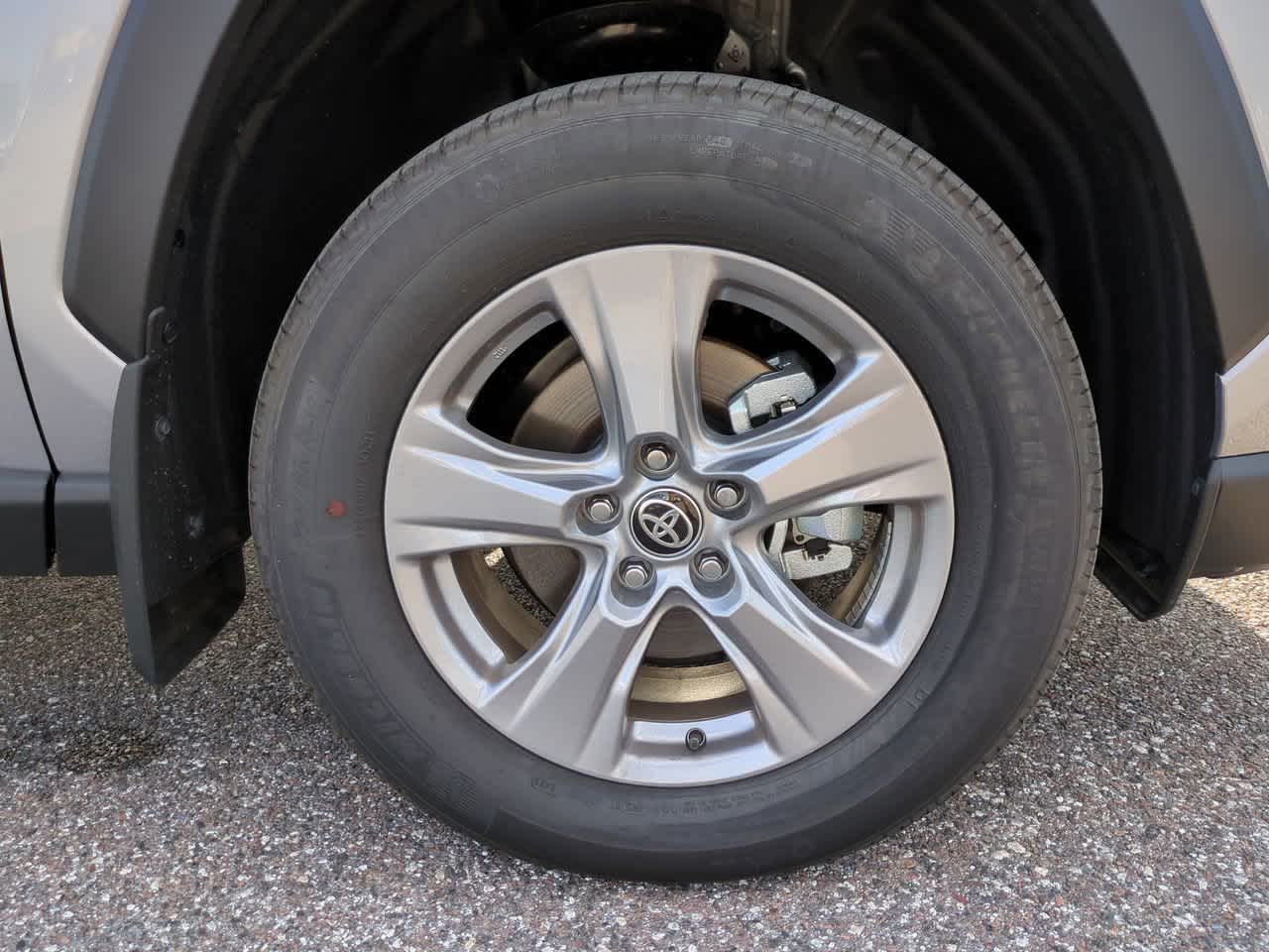 Thumbnail: 2025 Toyota RAV4 - 11