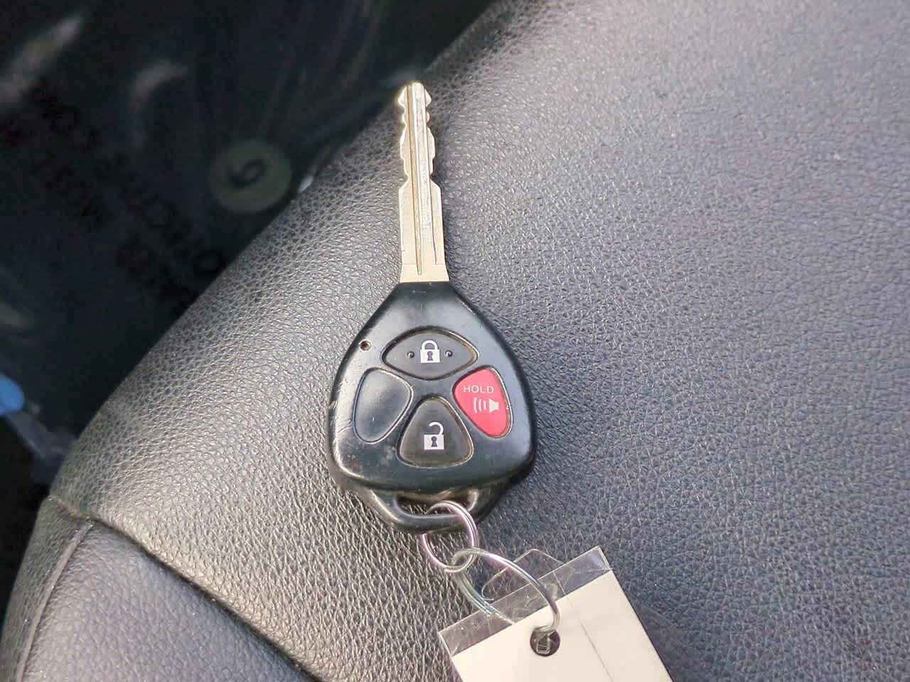 Thumbnail: 2014 Toyota 4Runner - 27