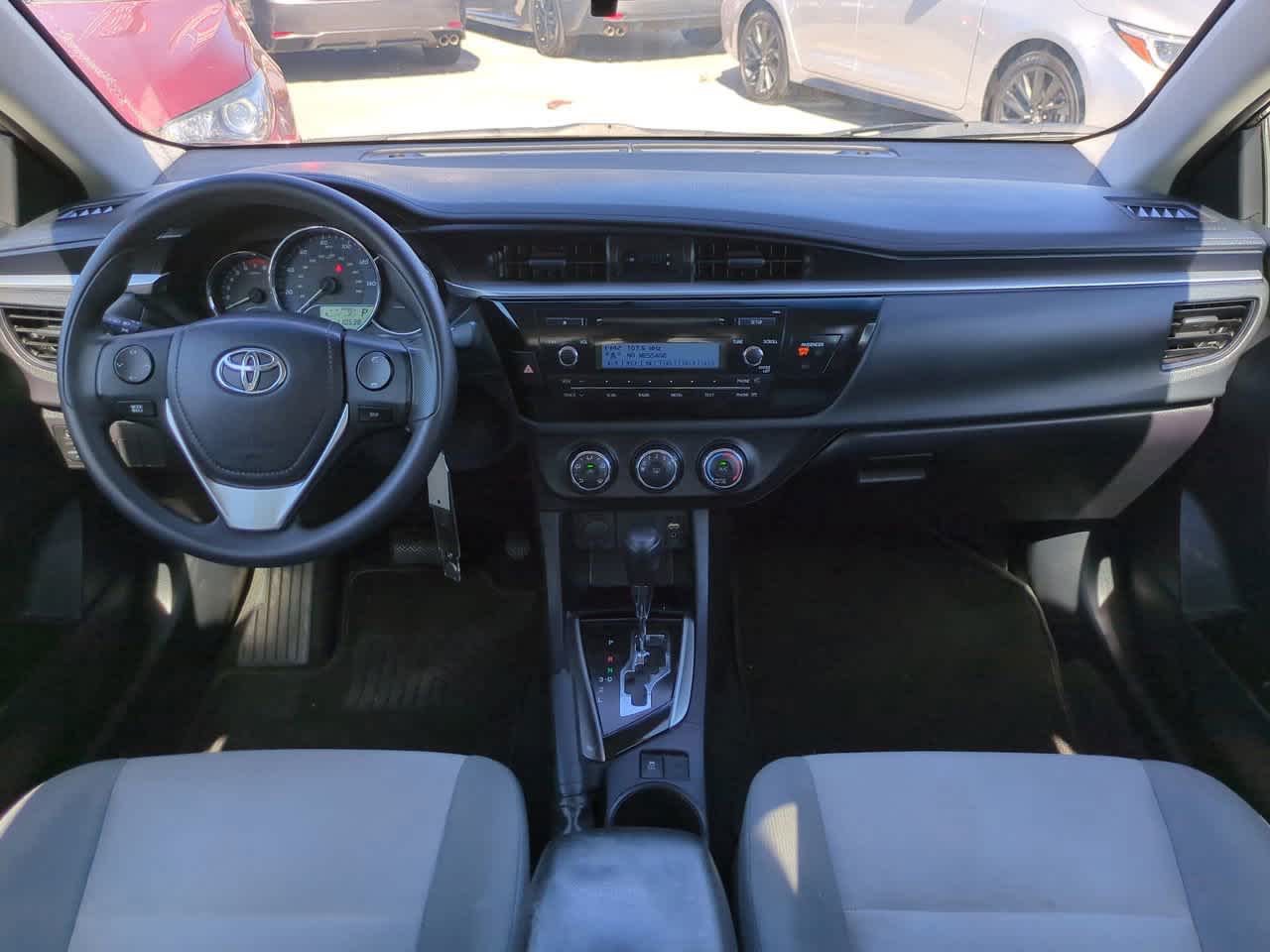 Thumbnail: 2015 Toyota Corolla - 14