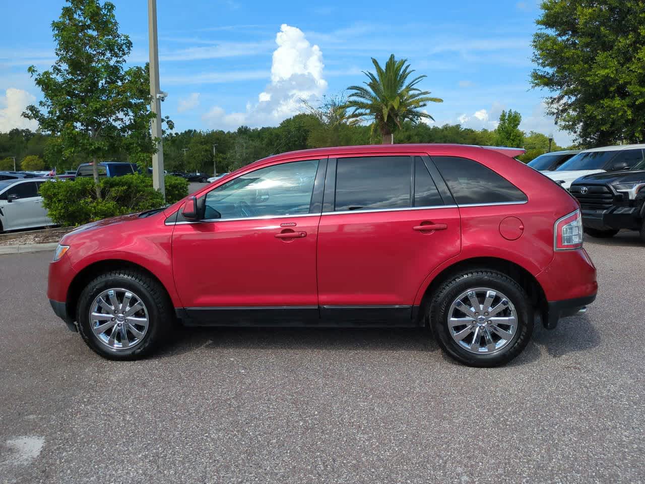 Thumbnail: 2010 Ford Edge - 3