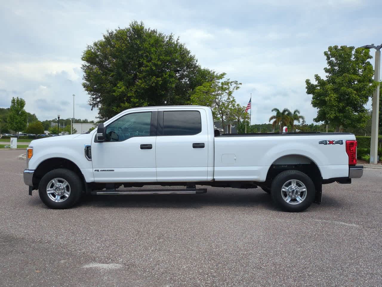 Thumbnail: 2017 Ford F-350 - 3