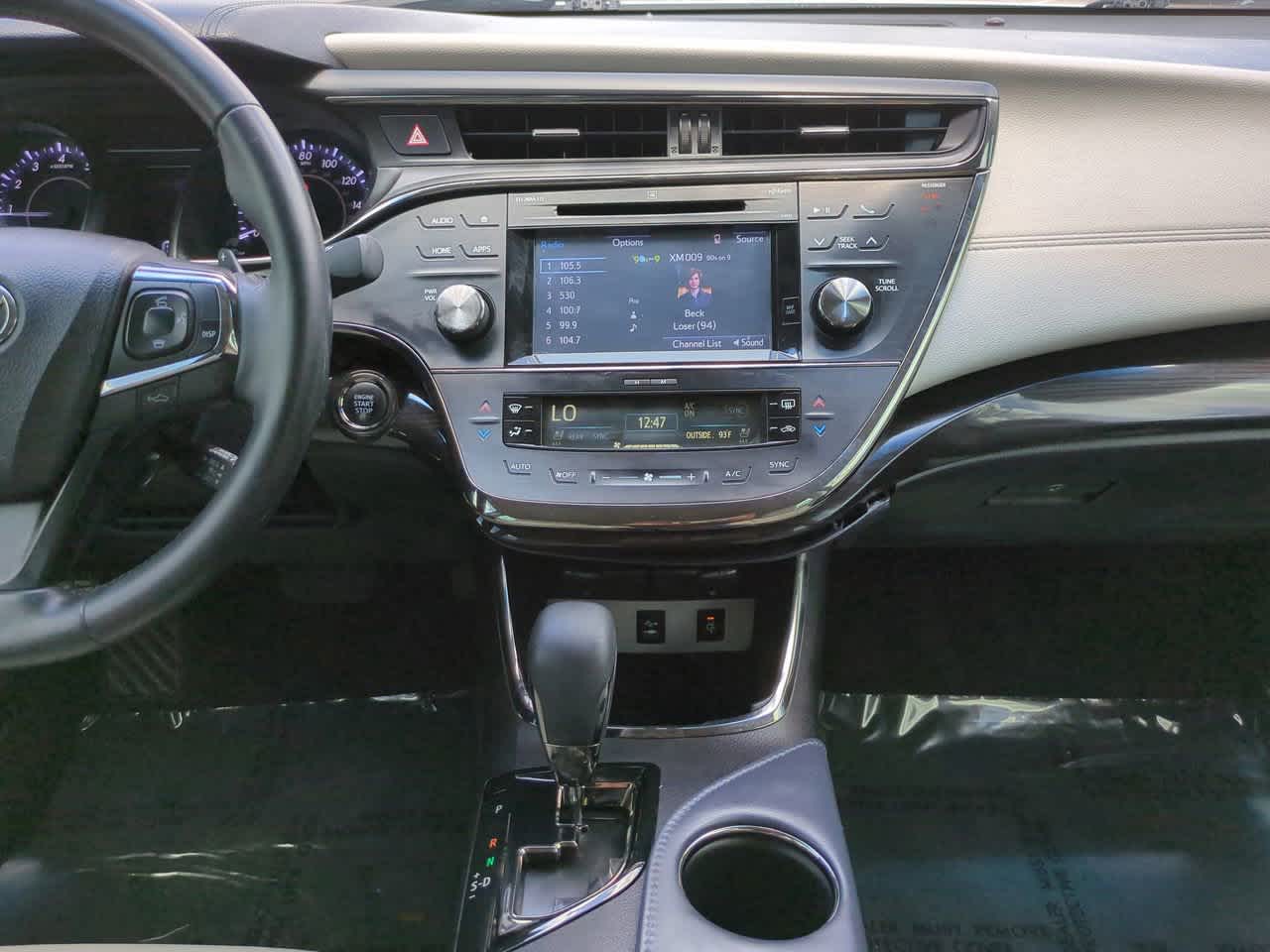 Thumbnail: 2015 Toyota Avalon - 18