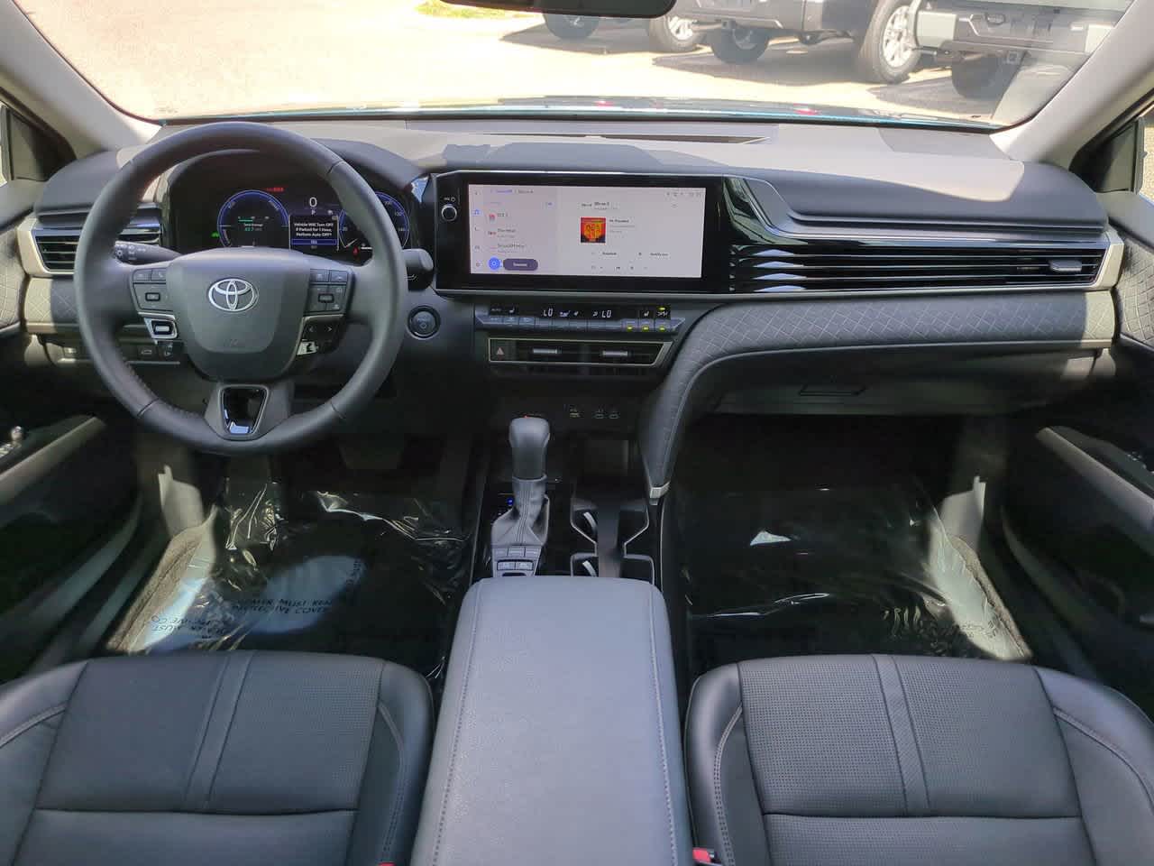 Thumbnail: 2025 Toyota Camry - 14