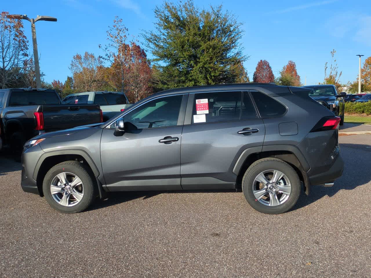 Thumbnail: 2025 Toyota RAV4 - 3