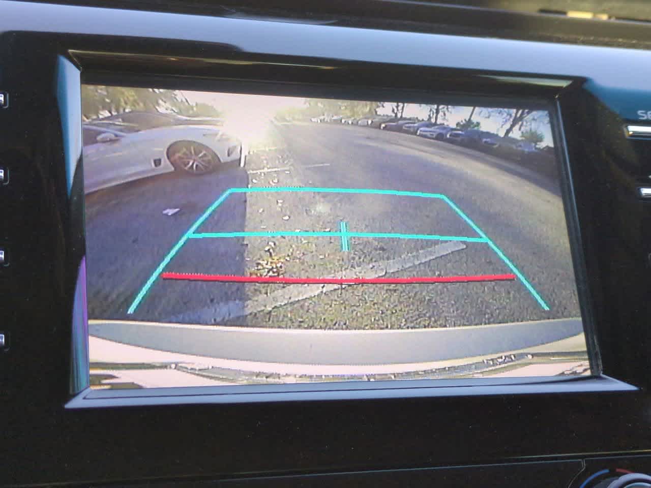 Thumbnail: 2019 Toyota Camry - 18