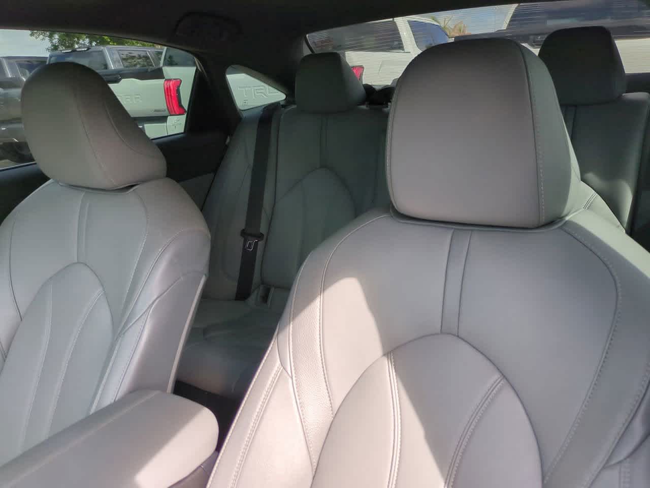 Thumbnail: 2021 Toyota Avalon - 8