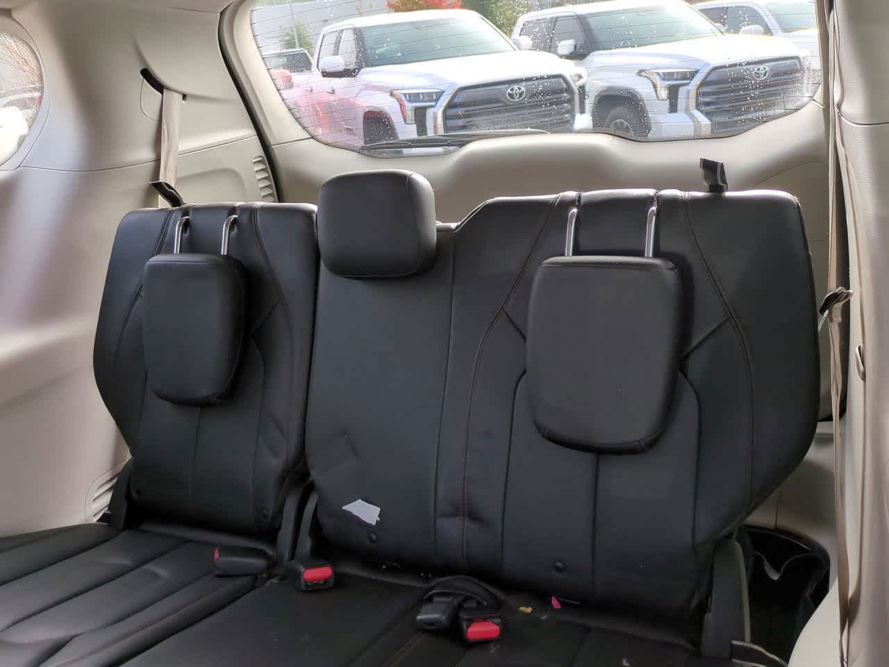 Thumbnail: 2020 Chrysler Pacifica - 13