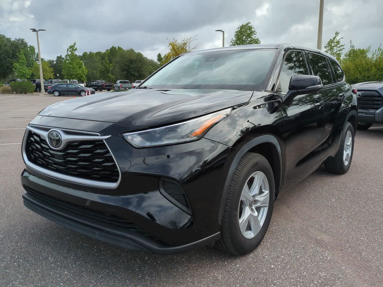Thumbnail: 2021 Toyota Highlander - 2