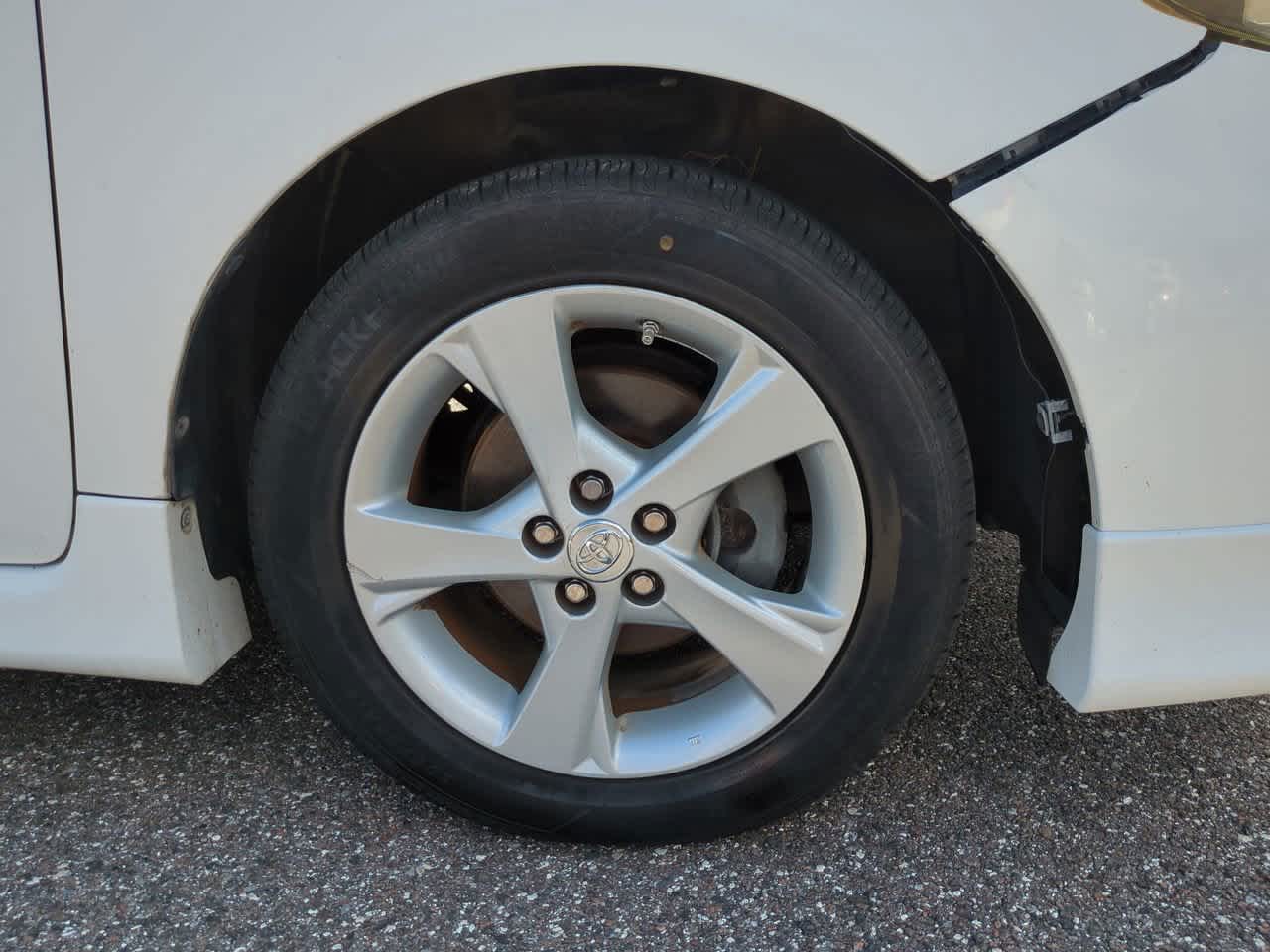 Thumbnail: 2011 Toyota Corolla - 11