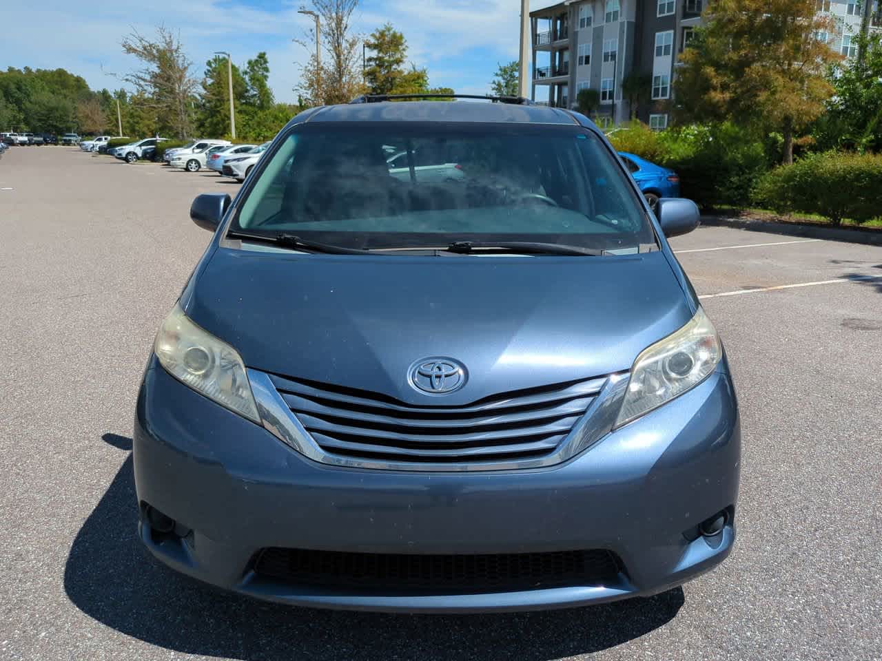 Thumbnail: 2015 Toyota Sienna - 7