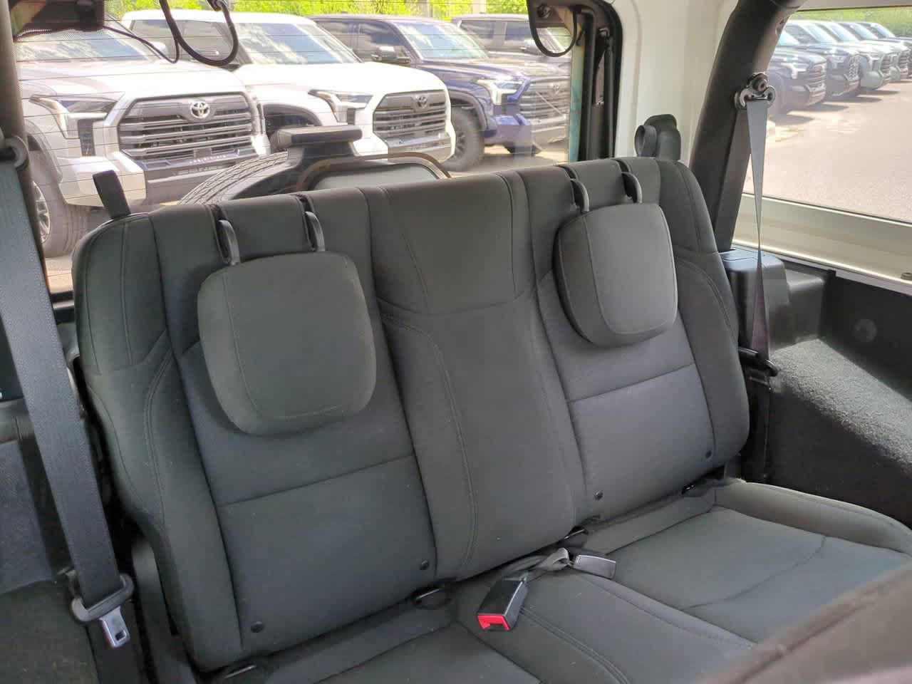 Thumbnail: 2019 Jeep Wrangler - 13