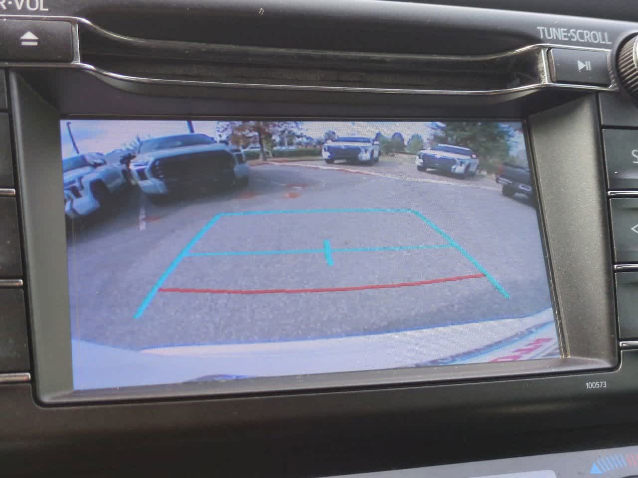 Thumbnail: 2018 Toyota RAV4 - 20