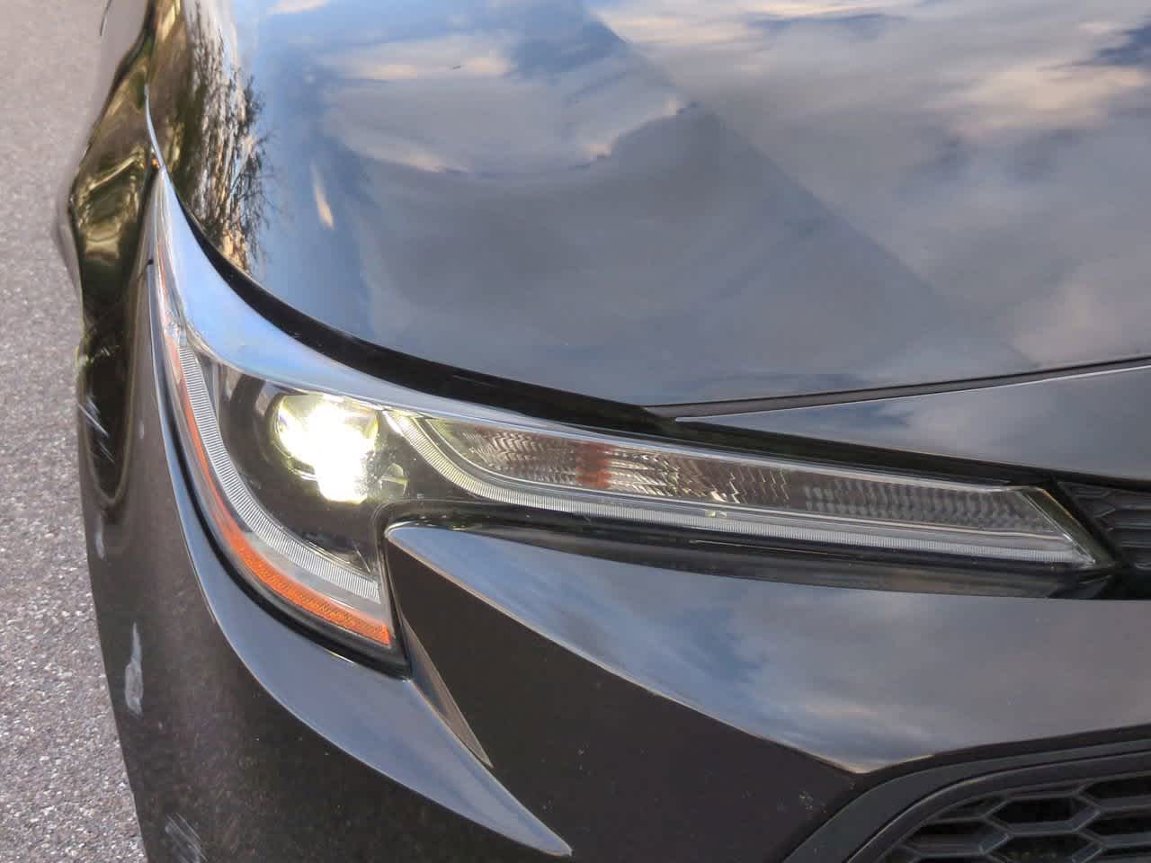 Thumbnail: 2021 Toyota Corolla - 10