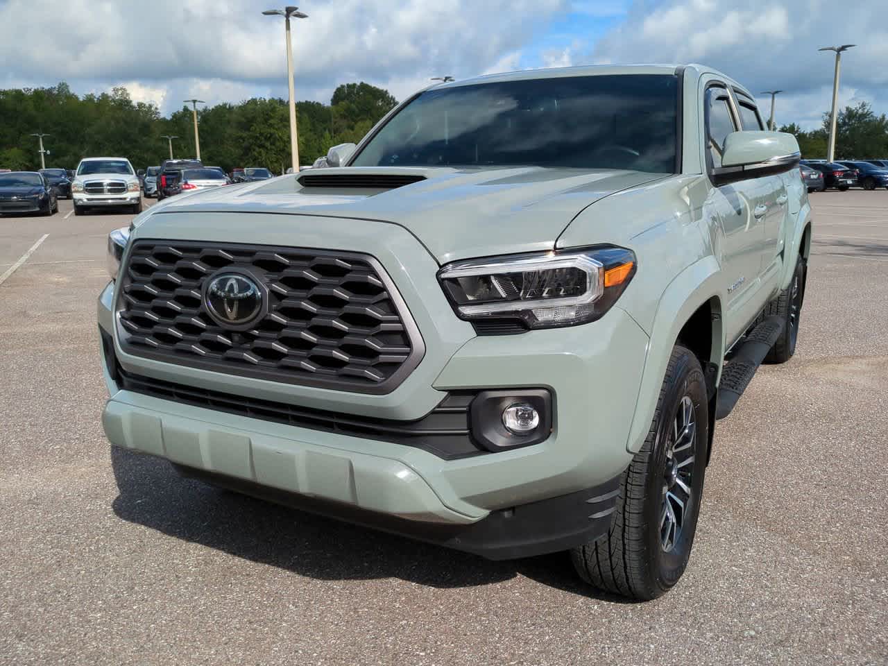 Thumbnail: 2023 Toyota Tacoma - 2
