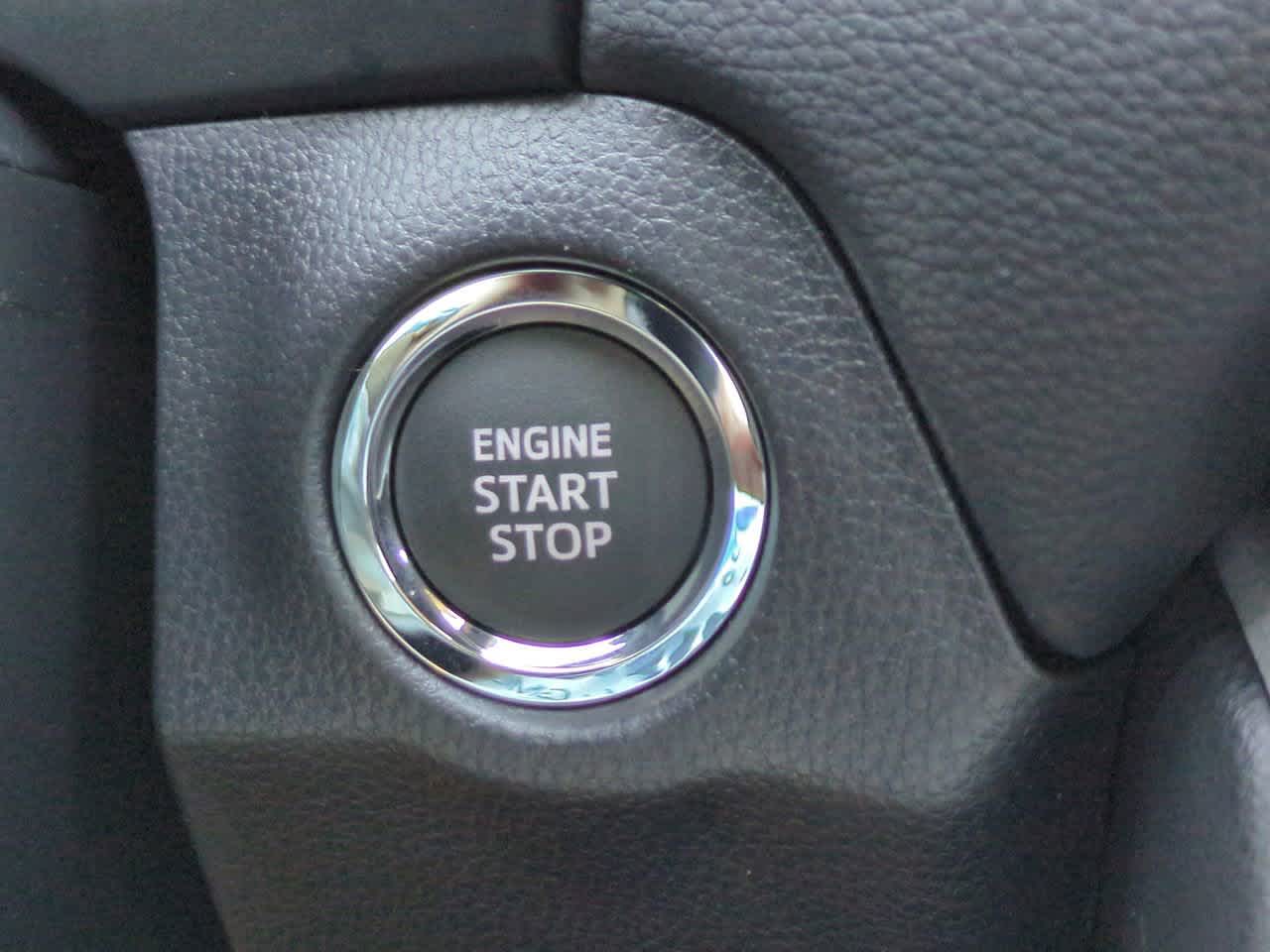 Thumbnail: 2025 Toyota RAV4 - 25