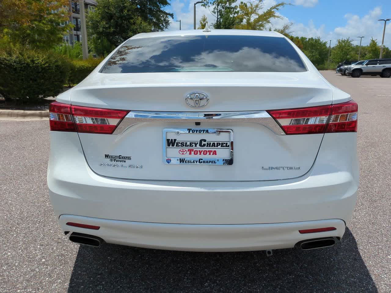 Thumbnail: 2015 Toyota Avalon - 5