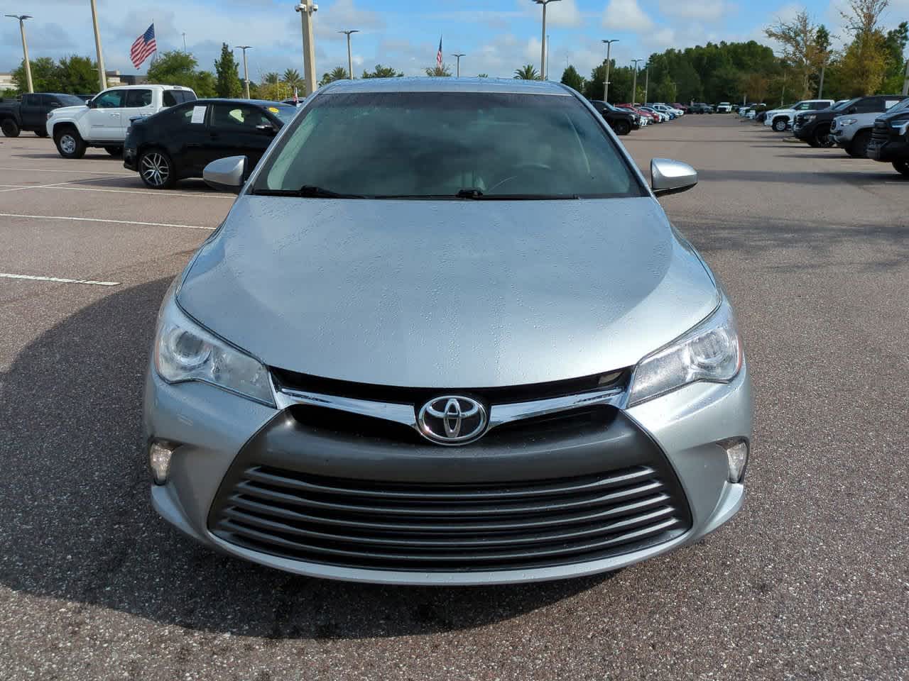 Thumbnail: 2016 Toyota Camry - 9
