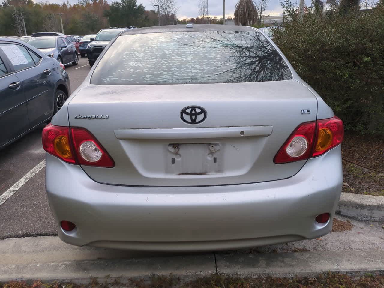 Thumbnail: 2010 Toyota Corolla - 4