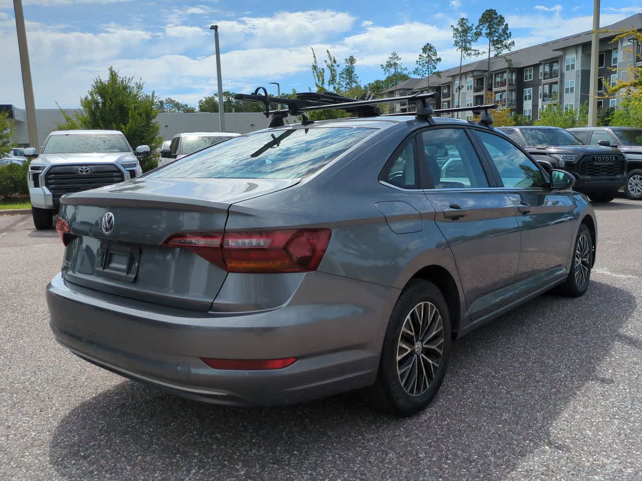Thumbnail: 2019 Volkswagen Jetta - 6