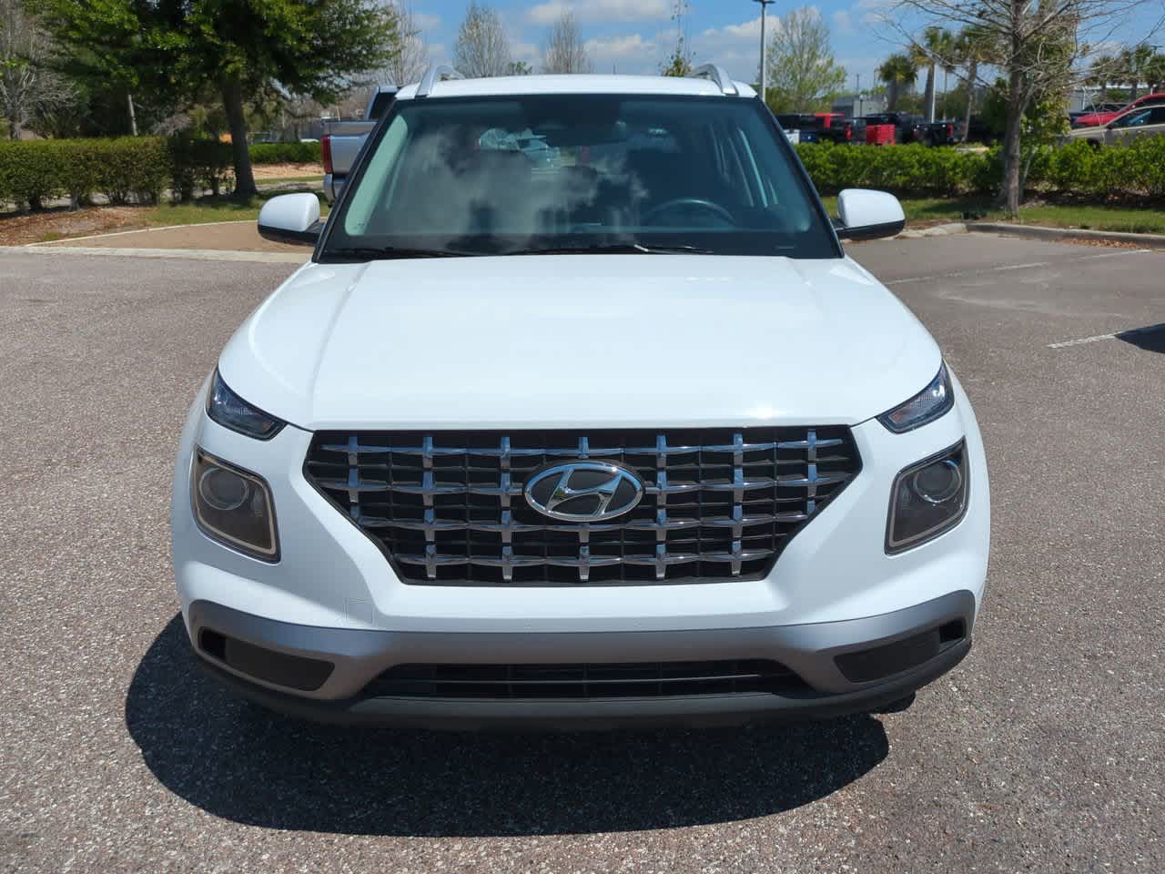 Thumbnail: 2025 Hyundai Venue - 9