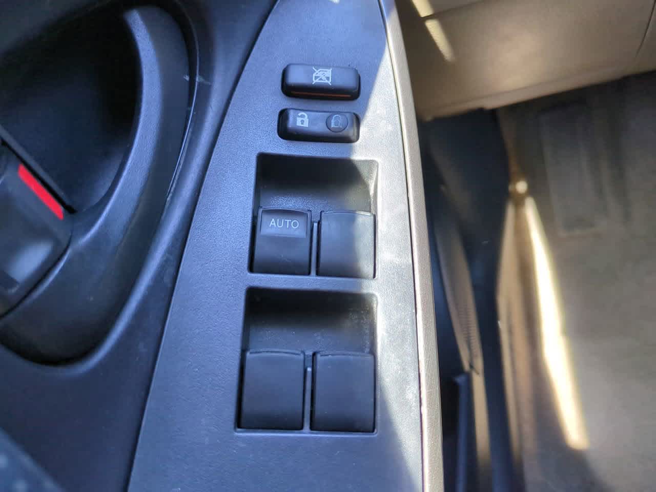 Thumbnail: 2009 Toyota RAV4 - 20