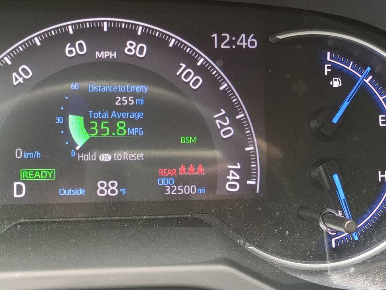 2023 Toyota RAV4 XLE 26