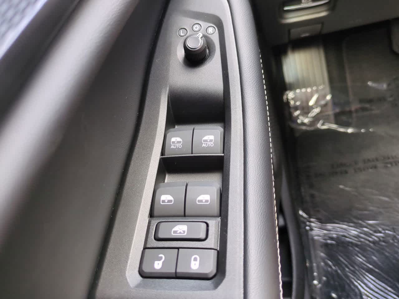 Thumbnail: 2025 Jeep Grand Cherokee - 23