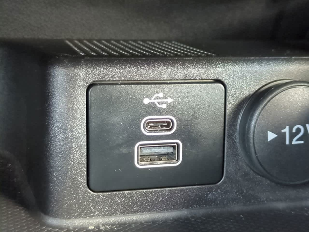 Thumbnail: 2025 Ford Escape - 20