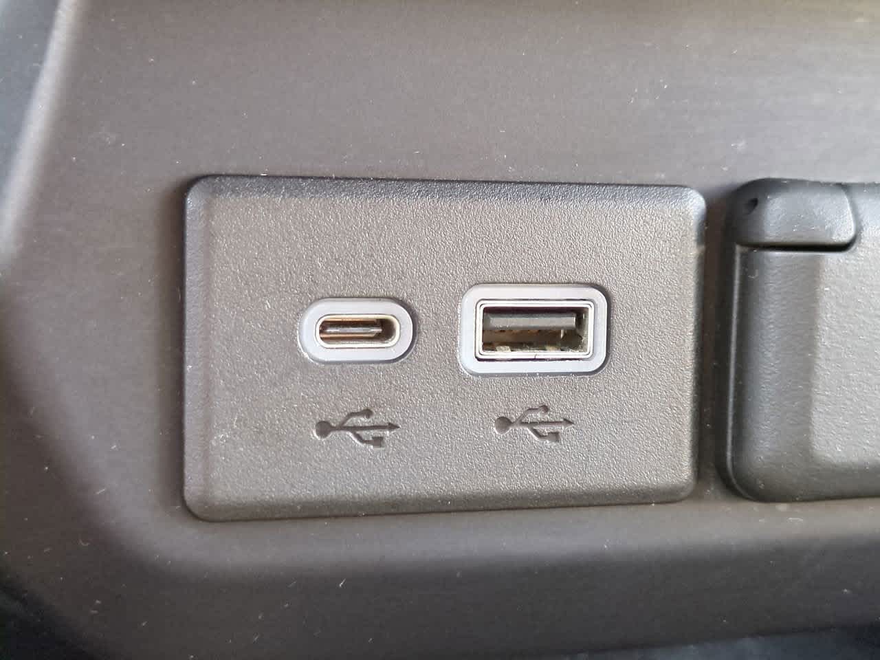 Thumbnail: 2020 GMC Sierra 1500 - 21