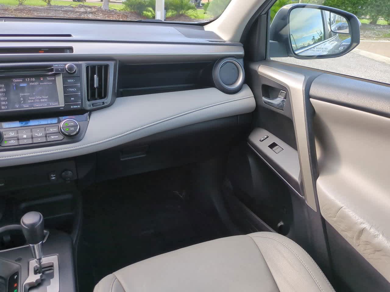 Thumbnail: 2016 Toyota RAV4 - 16