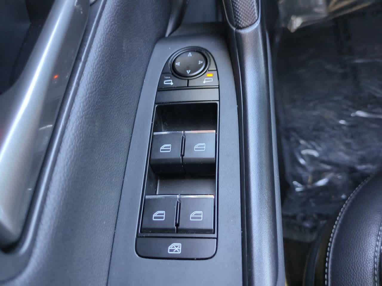 Thumbnail: 2025 Mazda CX-50 - 23